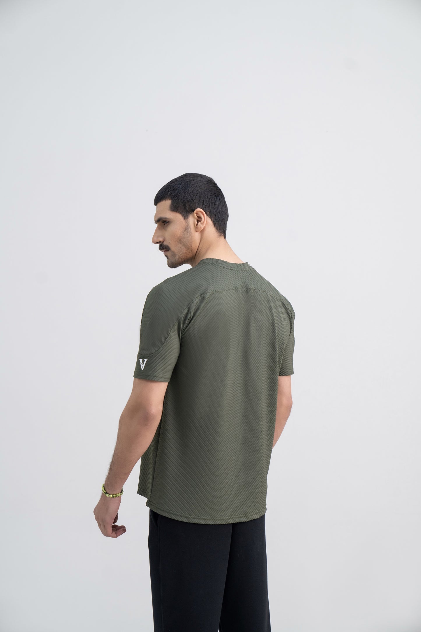 Relaxed Fit Oversized Shirt – Effortless Cool, Everyday Wear