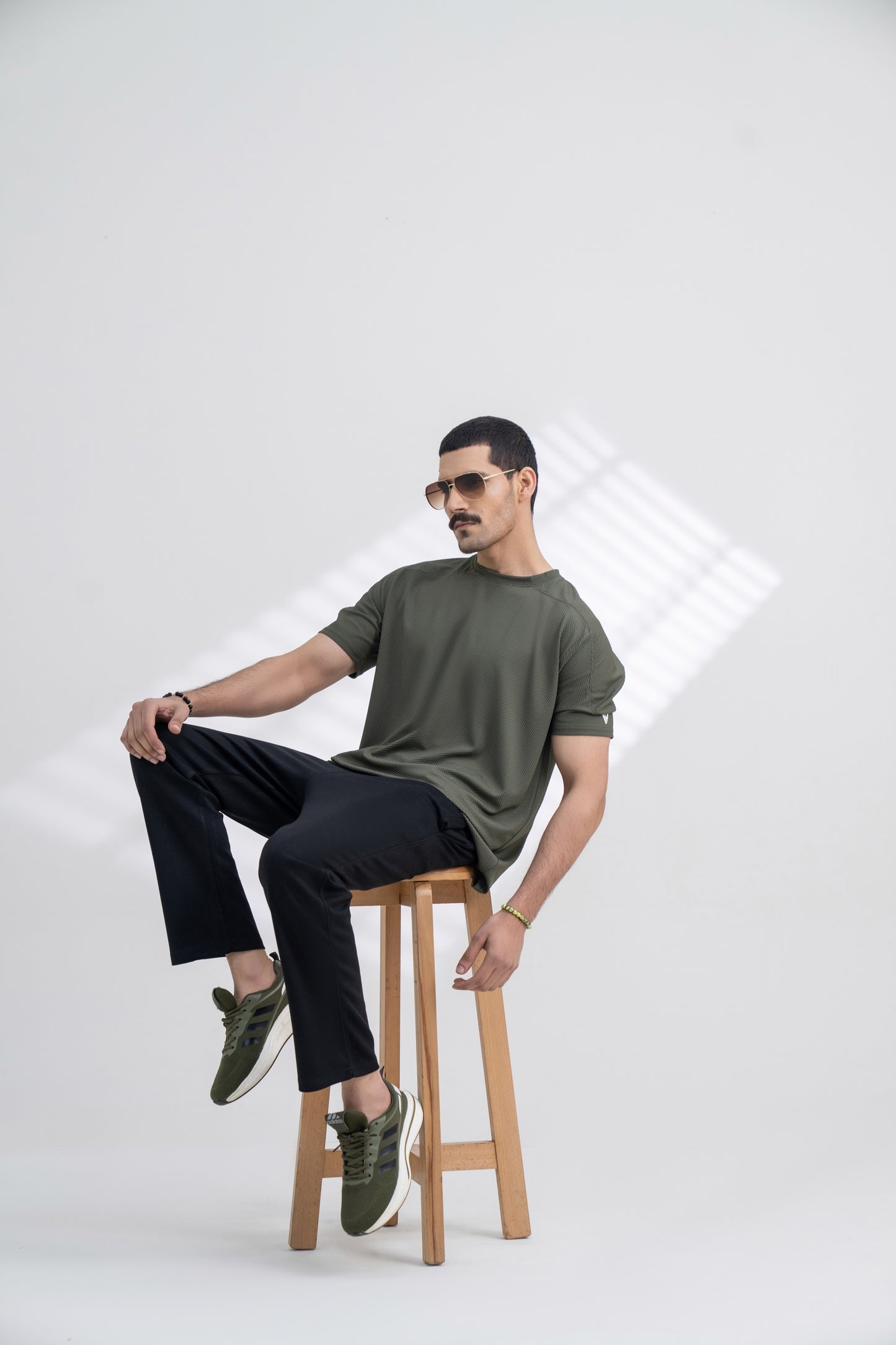 Relaxed Fit Oversized Shirt – Effortless Cool, Everyday Wear