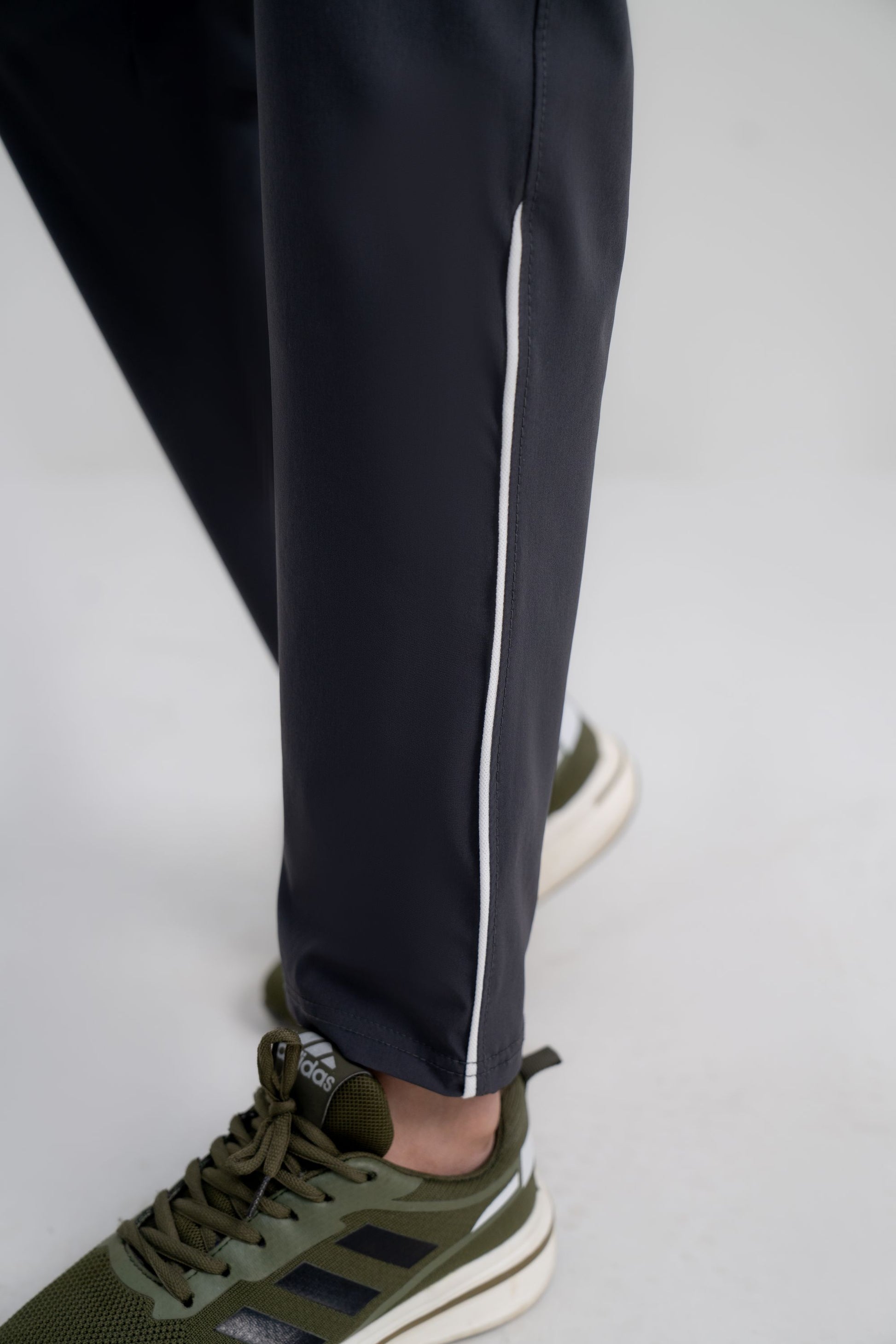 Mens modern fit dark grey track trousers