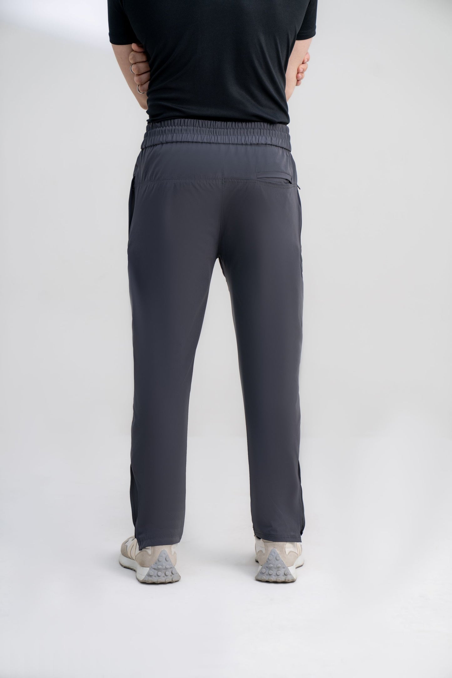 Classic Fit Chino Trousers – Everyday Comfort in Style